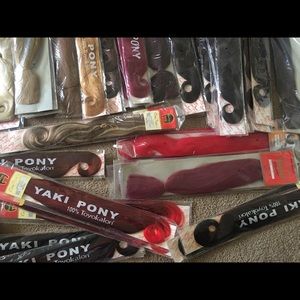 Braiding hair.. acceptable offers welcome